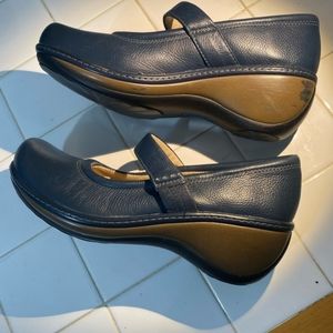 SoftWalk Navy Mary Jane Mules